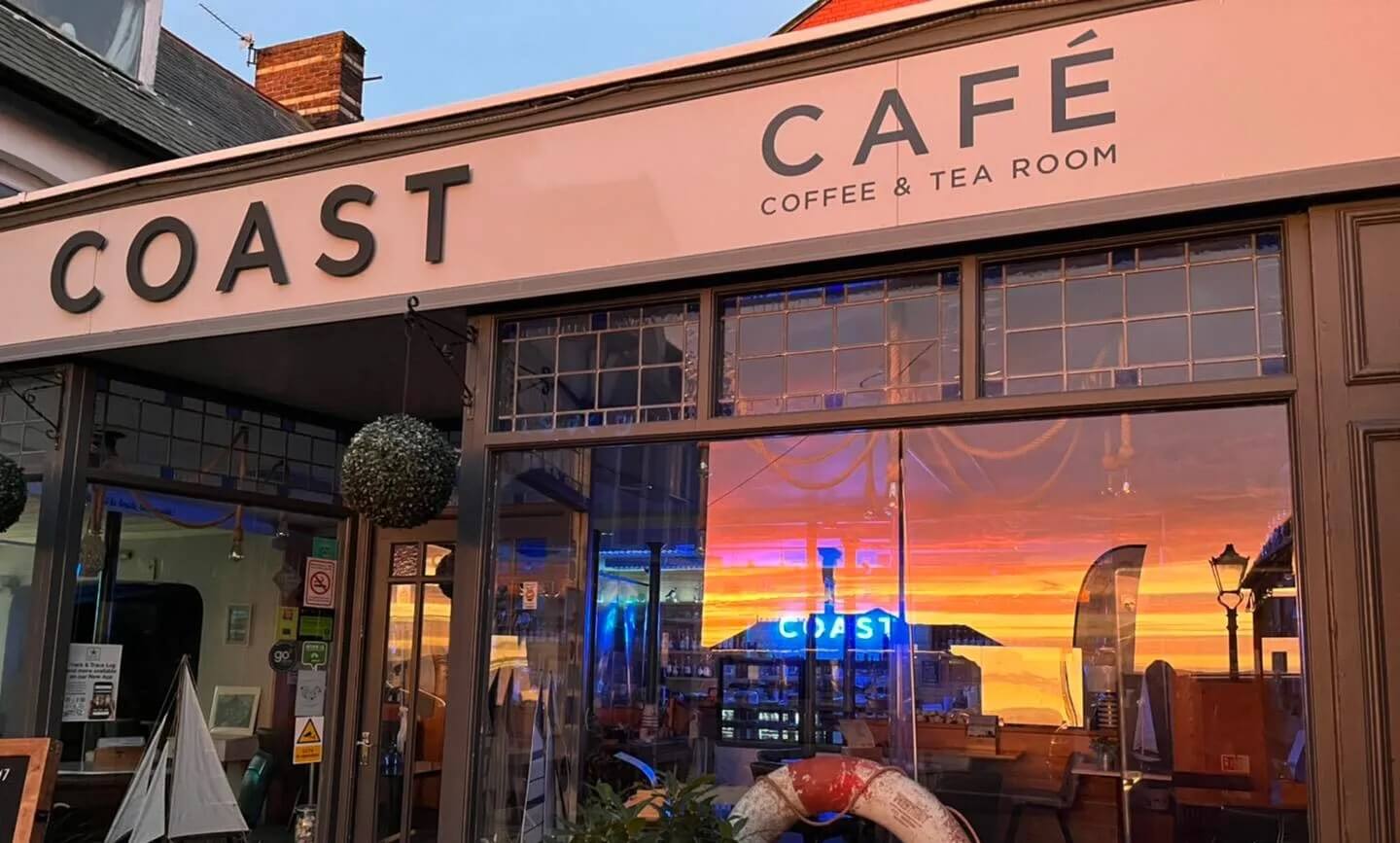 Coast Cafe and Gifts – Rhos On Sea